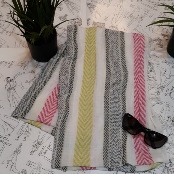 Apt 9 - Picture 1 of 4